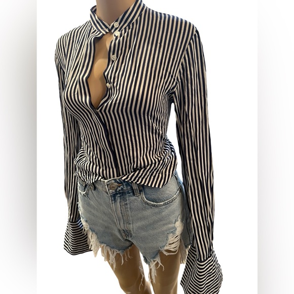 Beautiful silk striped top - Picture 4 of 9